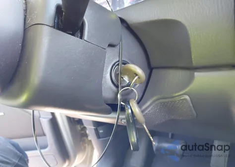 2001 Jeep Grand Cherokee Laredo из США, поврежденный, VIN 1J4GW48N01C587010